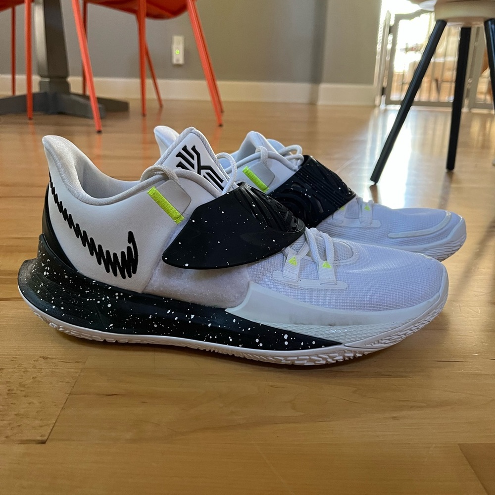 Nike Kyrie Low 3